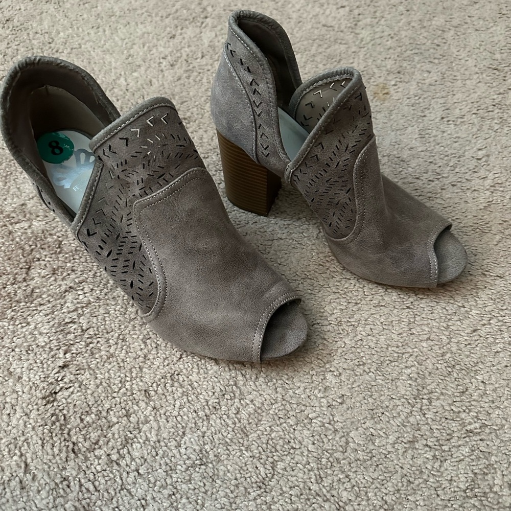 Fergalicious Gray Heeled Boots 8